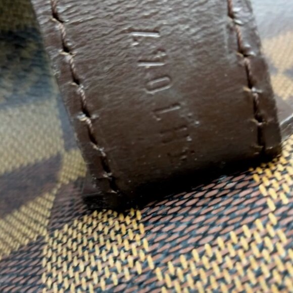 ⭐️EUC Louis Vuitton Broadway Ebene Brown Damier Messenger Bag - Picture 8 of 14